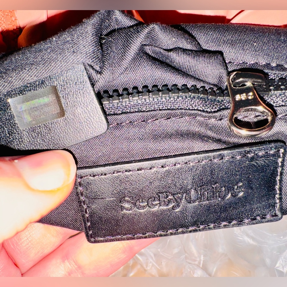 See by Chloé Joy Rider - Like New with Dustbag & SBC star charm retails $499 - Picture 4 of 16